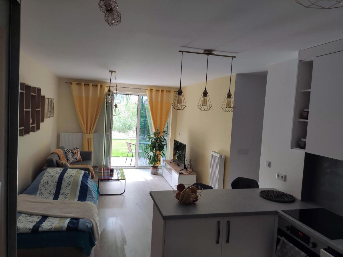 Przytulny Apartament Z Ogrodkiem Kraków Exteriör bild